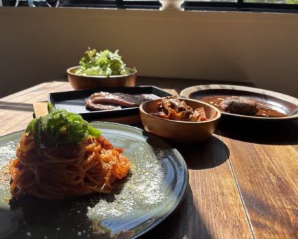 6000円 料理付き2時間飲み放題コース