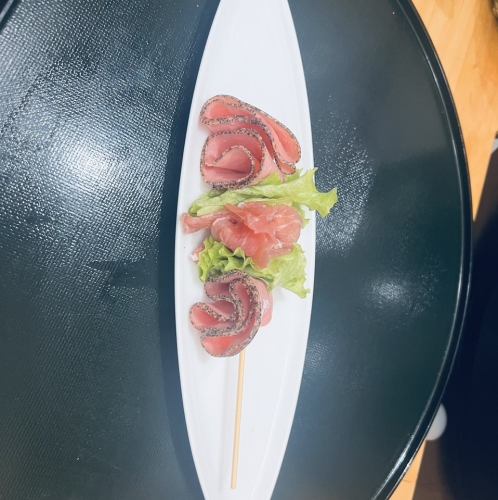 牛タンペッパーサラダ串