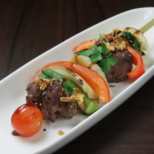 【食べ応え抜群】肉の旨味溢れる!ジャンボランプ串