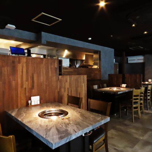 無煙ロースター完備