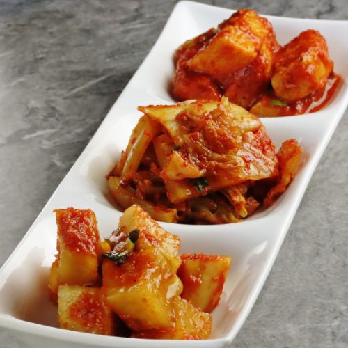 自家製キムチ盛り合わせ