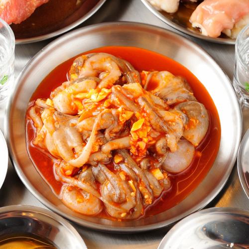 ≪みんな大好きな海鮮メニュー！鉄板メニューも絶妙な焼き加減で≫ イイダコ鉄板焼き ￥1,500（税込）