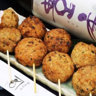 自製Tsukune（Menta Mayo /奶酪/磨碎的醋）