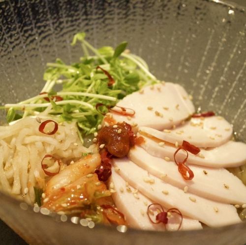 鶏の辛冷麺