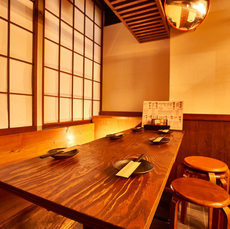 【新宿駅西口徒歩5分】個室や、完全プライベート空間で愉める♪
