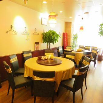 《Round table private room》 Maximum of 20 people can be used! It is a perfect seat for company banquets and entertainment, relatives gatherings and celebrations.