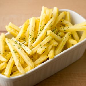 しょうゆバターフライドポテト