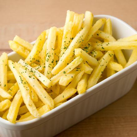 しょうゆバターフライドポテト