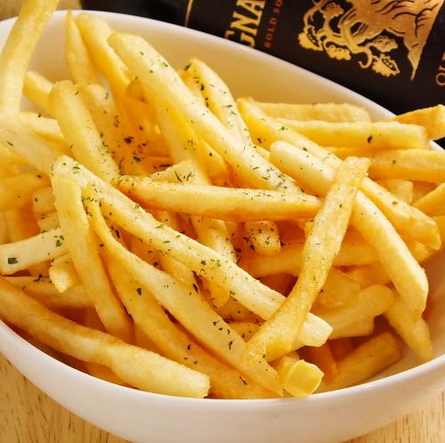 アンチョビフライドポテト