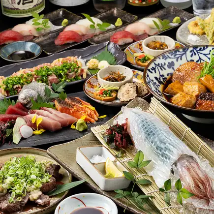 冬宴会【柊(ひいらぎ)】活イカや厳選刺身、親鶏たたきや厚切り牛タン、寿司《120分飲み放題付》