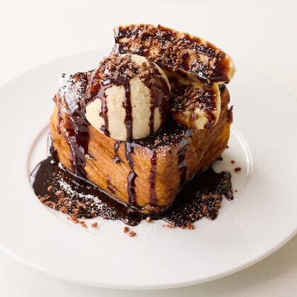 クランチチョコバナナフレンチトースト