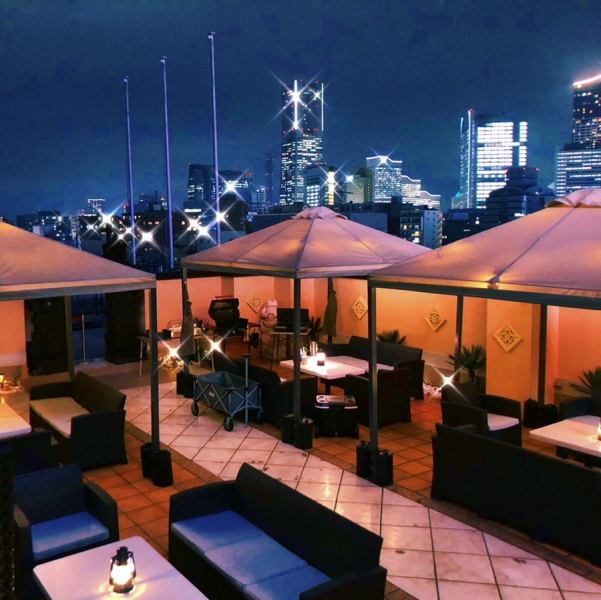 [4 minutes walk from JR Kannai Station] Great location with a view of the night view of Minatomirai in the distance.We provide the finest entertainment in an extraordinary space with a luxurious mood woven by dazzling indirect lighting.