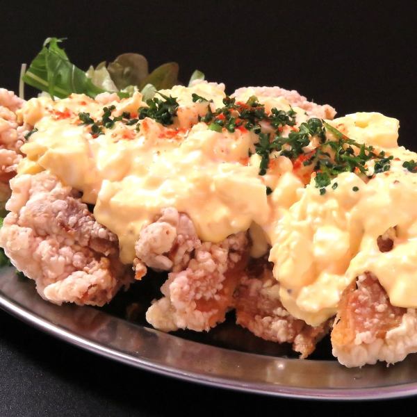 [Our most recommended item◇] Fried chicken egg tartare 1,045 yen (tax included)
