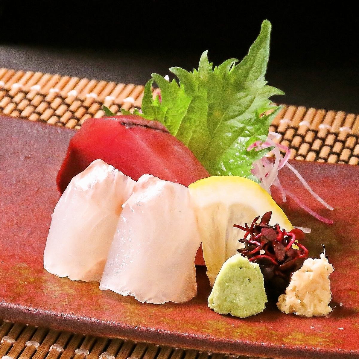 確かな目利きで厳選して仕入れた海鮮をご提供しております◎