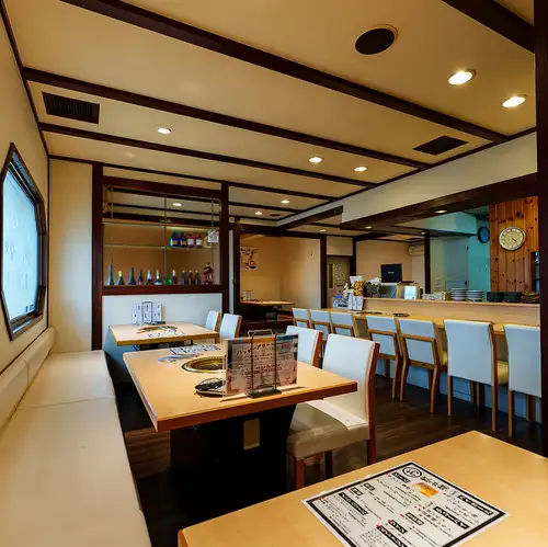 Private bookings are also available on weekdays.