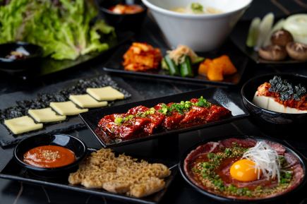 [120 minutes of all-you-can-drink included] Year-end party/New Year party value course (for 4 or more people) - 10 dishes for 6,500 yen (tax included)