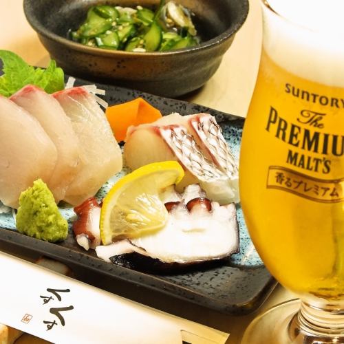 Enjoy your favorite gem and delicious sake ♪