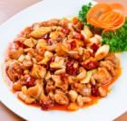 Stir-fried Chicken and Peanuts with Chili Pepper