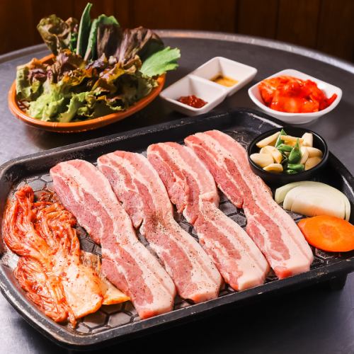 人気のサムギョプサル★