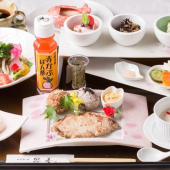 [Moms' gathering, girls' gathering plan] Yuzen's girls' gathering course with 2 hours of all-you-can-drink for 4,980 yen