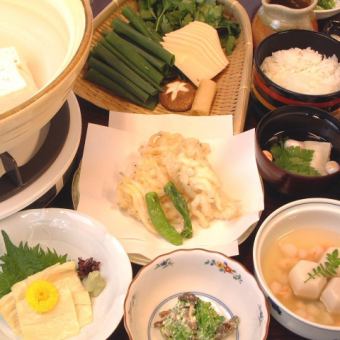Boiled tofu course “Ayame” 2200 yen