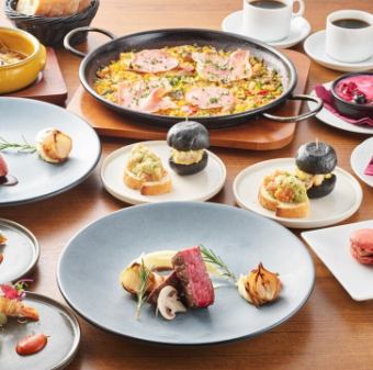 2025年最後を彩る特別なXmasコース。／7000円(税込)