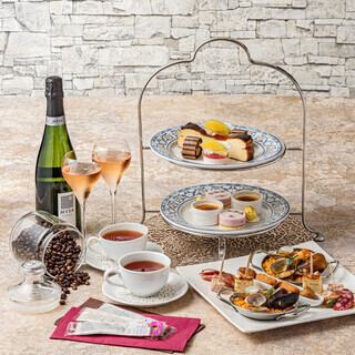 乾杯スパークリングワイン＆食後ロンネフェルト付/セルベサスペシャルアフタヌーンティーセット