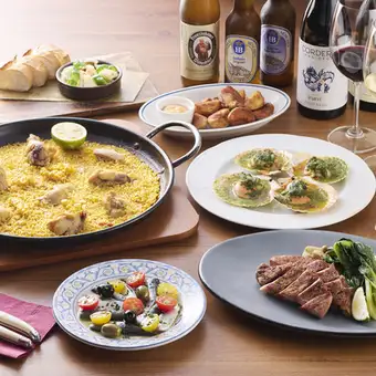 【早割特典　18:00までの入店でお得！】カヴァで乾杯する夏のスペインコース！30種2h飲み放題