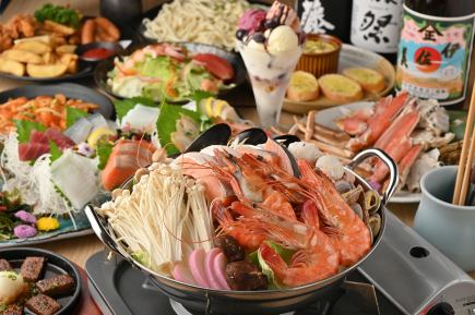 ★可享用8片刺身和火鍋的豪華套餐★6,000日圓（含稅6,600日圓）套餐包含3小時無限暢飲和8道菜