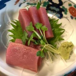 金槍魚刺傷