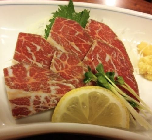 馬刺し