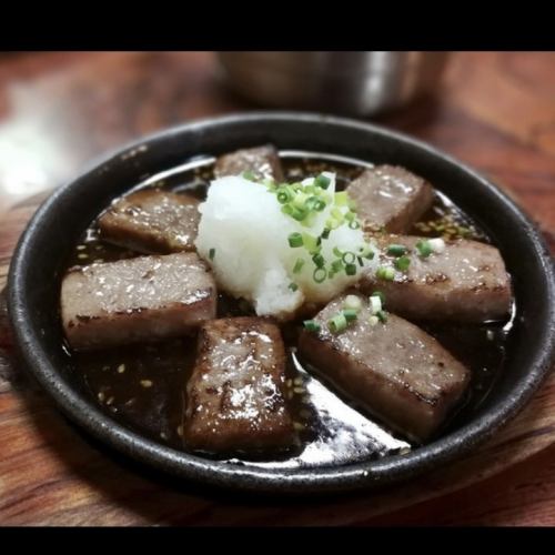 ひとくちドミノステーキ