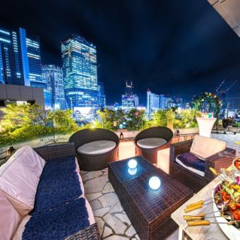 【開放的なテラスラウンジ貸切】肉と海鮮の饗宴BBQビュッフェ3時間+フリーフロー付（ディナー）