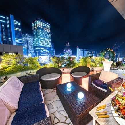 【開放的なテラスラウンジ貸切】肉と海鮮の饗宴BBQビュッフェ3時間+フリーフロー付(ディナー)