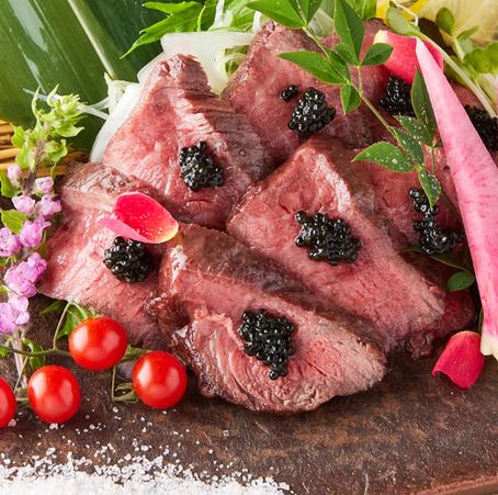 【黒毛和牛イチボのキャビア乗せ】～上質で柔らかな肉質～自慢の特選お肉料理多数ございます！
