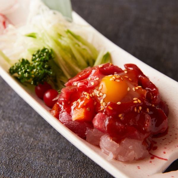 【口に入れた瞬間とろける圧倒的な美味しさ！】黒毛和牛の焼きすきしゃぶ