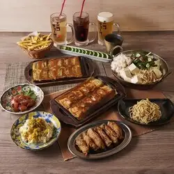 餃子套餐(含無限暢飲):4000日圓
