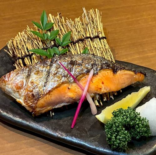 大切り銀鮭越後味噌漬け焼き