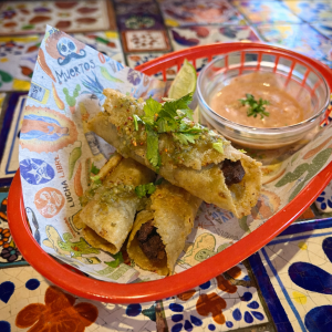 タキートス(メキシカン揚げ春巻)/3ピース