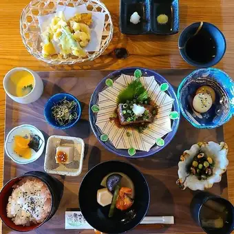 【ご馳走ランチ♪】1日10食限定！おまかせ定食 1980円(税込)