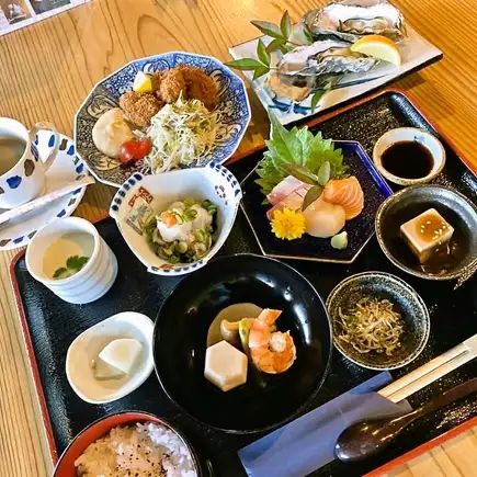 【ご馳走ランチ♪】 カキ御膳(冬季限定) 3630円(税込)