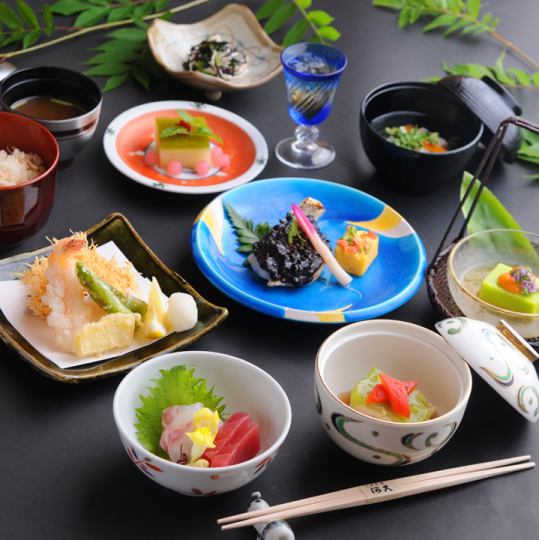 [Weekdays] Lunch Kaiseki course 4,180 yen! Free service charge for 5 or more people using private rooms! 11:30~13:30