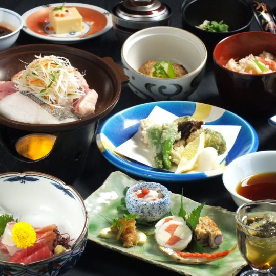 [Great value with late discount] Special lunch kaiseki 5,280 yen! No service charge when using a private room for 5 people or more! From 13:30 to 16:00