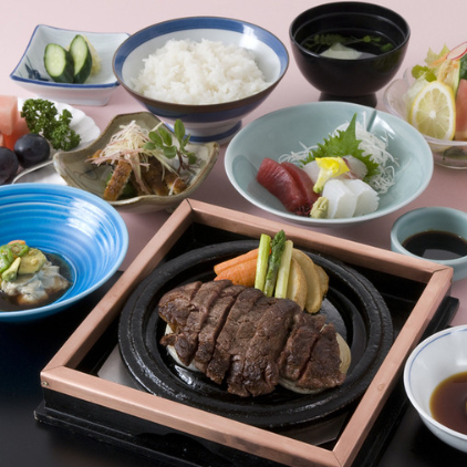 Japanese-style fillet steak course