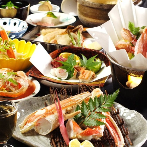 [Seasonal Limited Edition] Crab Kaiseki Course (12 dishes) 14,520 yen (tax included)