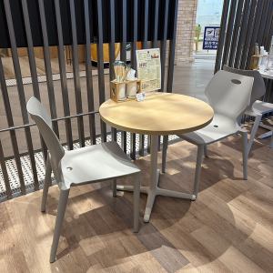 한 분도 환영합니다.