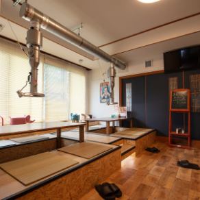 [Horigotatsu seats] You can relax and enjoy a meal with close friends.The sunken kotatsu seats where you can stretch your legs are very popular!