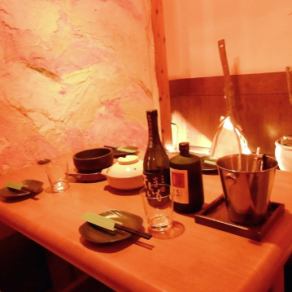 A digging seat in a semi-private room.A hideaway atmosphere.