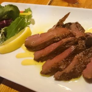 Spicy grilled domestic beef hearts / roasted cartilage soki