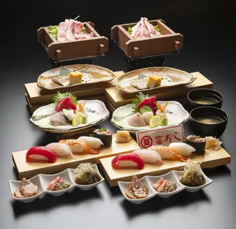 【お料理のみコース】岩船豚のせいろ蒸し・握り5貫など料理全6品3700円(税込)